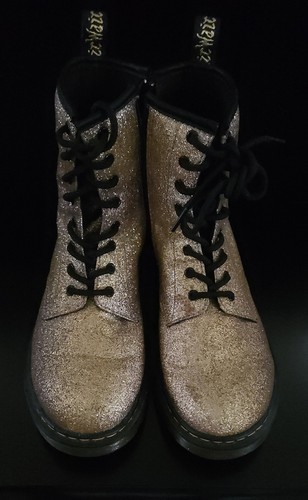 Martens 22986711 delaney - dr., y