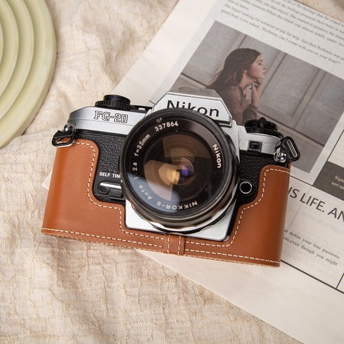 Custodia mezza fotocamera - , in