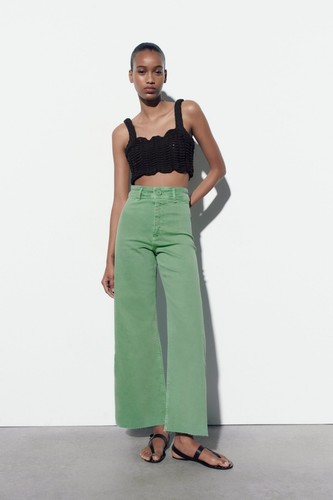 Jeans dritti nuovi con