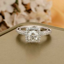 Anello di fidanzamento aureola