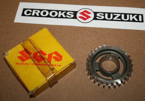 Nos 24261 11000 ingranaggio - 24261-11000,