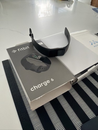 Fitbit charge - fitbit, 6
