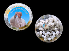Papa Francesco Rosario perline bianche con foto e box cm 50