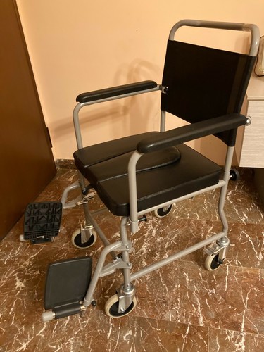 Sedia comoda con ruote - sedia,