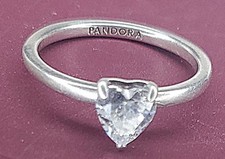 Pandora Clear Heart Solitaire