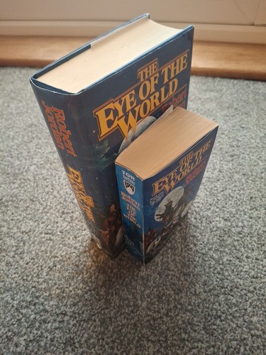Robert jordan eye the world - jordan, of