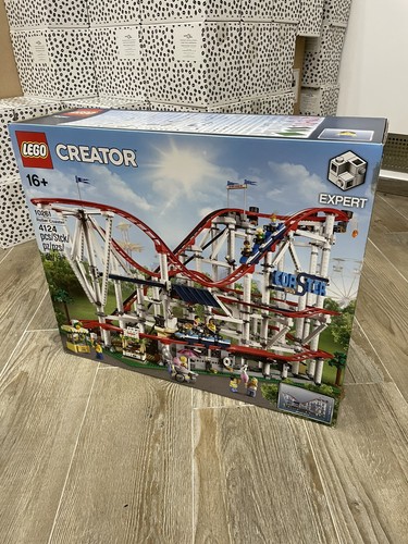 Lego roller coaster 10261 - roller,