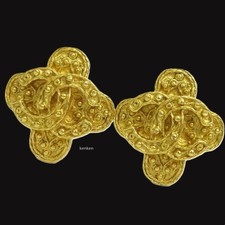 CHANEL Earrings AUTH COCO