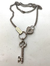 5.132 Vintage necklace Guess