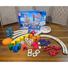 Hape Quadrilla Castello Fuga