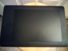 Wacom Intous 5 Touch Medium