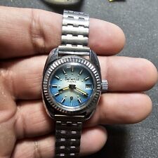 Orologio Vintage Celenic 17 Rubis Carica Meccanica Donna Tono Argento Blu Data Solo