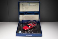 Minichamps Pauls Model Art De Tomaso Mangusta 1969 red rot Limited Edition + OVP