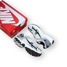 Nike Zoom Vomero 5 Photon Dust