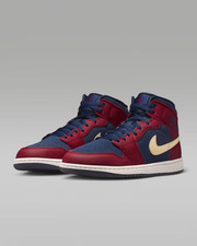 IO7449-600 Nike Air Jordan 1