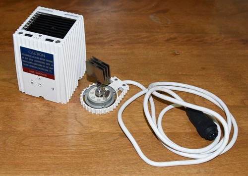 Alloggiamento illuminatore