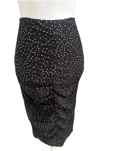 Zara gonna donna - , e