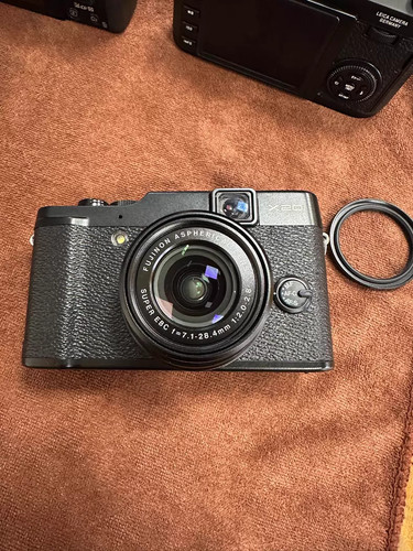 Fujifilm x20 4x zoom - 12,0,
