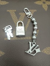 Ciondolo Louis Vuitton originale + Lucchetto argento