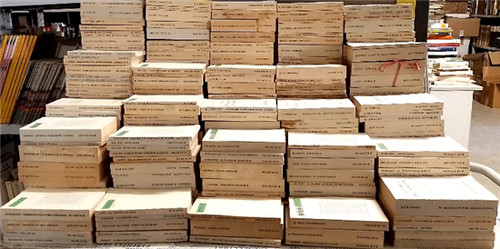 Biblioteca universale - -,