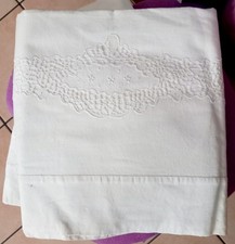 Lenzuola matrimoniale con federe vintage in puro lino ricamato a mano – 