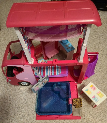 Barbie dream camper - 2010, rv