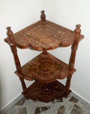 Mobiletto angolare (angoliera)