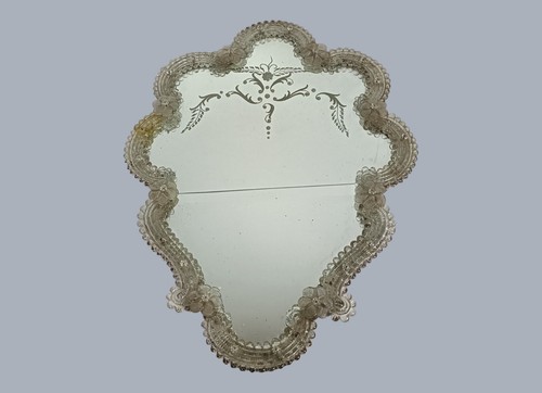 Antico specchio veneziano - , in