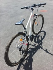 Bicicletta Mountain bike rockrider ST 100 usata come nuova