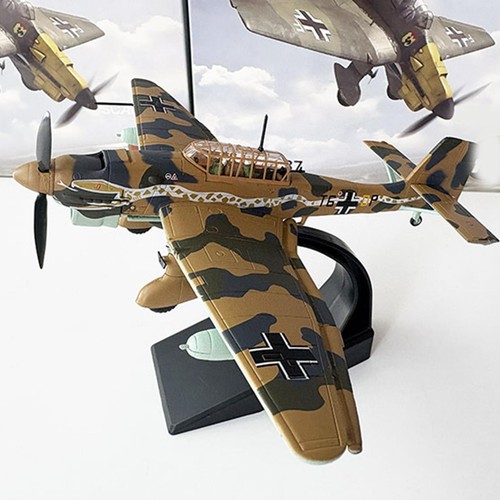 Ju87 bombardiere in - 1:72,