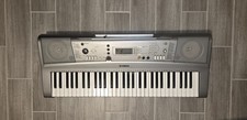 Yamaha YPT-310 Keyboard with