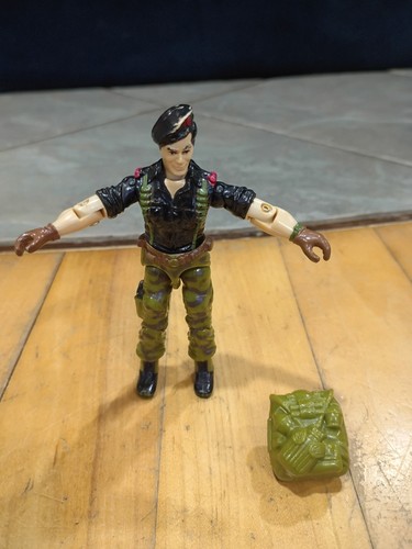 Figurina epoca joe - joe, arah