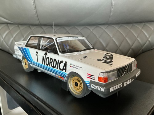 Autoart volvo 240 turbo - autoart,
