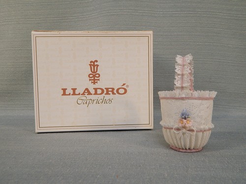 Lladro caprichos 1557 white - lladro,