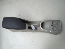 Console centrale con bracciolo