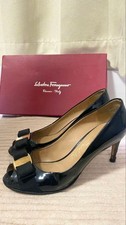 Salvatore Ferragamo decolte
