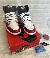 NIKE AIR JORDAN 1 RETRO HIGH