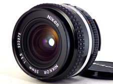 Nikon Ai-s Nikkor 20 mm f/3.5 obiettivo grandangolare MF fotocamera Prime Ais F classica Giappone