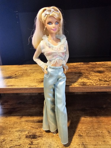 2007 top model resort barbie - top,