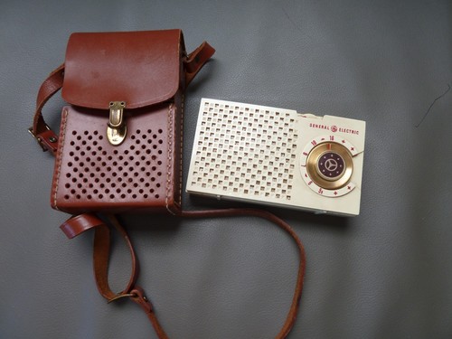 Radio transistor vintage - radio,