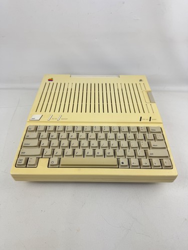 Computer apple iic model - computer, model#
