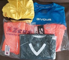 Lotto 4 pezzi calcetto e sport