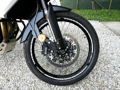 Strisce adesive x cerchi - adesive,