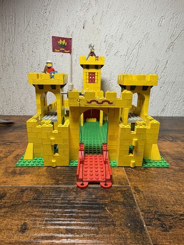 Lego 375 castle incomplete - lego,