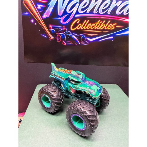 Hot wheels monster - hot, truck