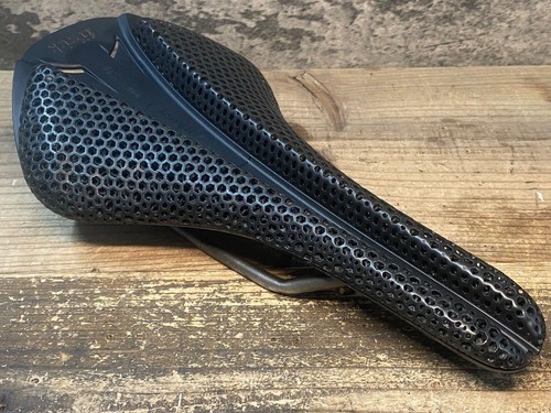 Fizik antares versus - evo, r3