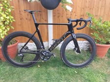 Bici da strada a disco Giant