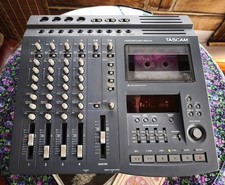 Tascam Portastudio 424 MKII