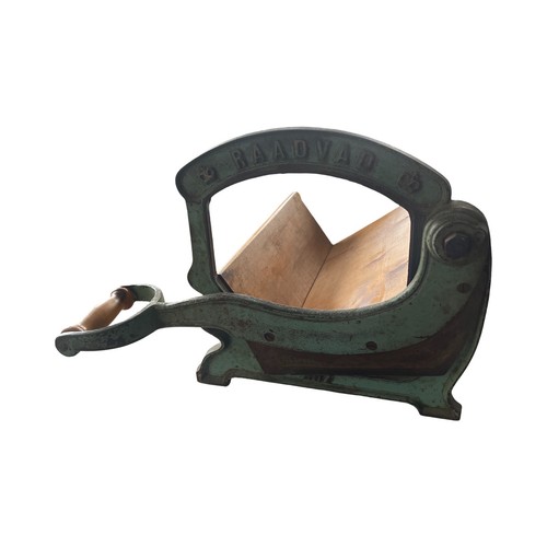 Antica affettatrice per - , pane