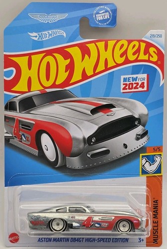 Hot wheels aston martin - aston,